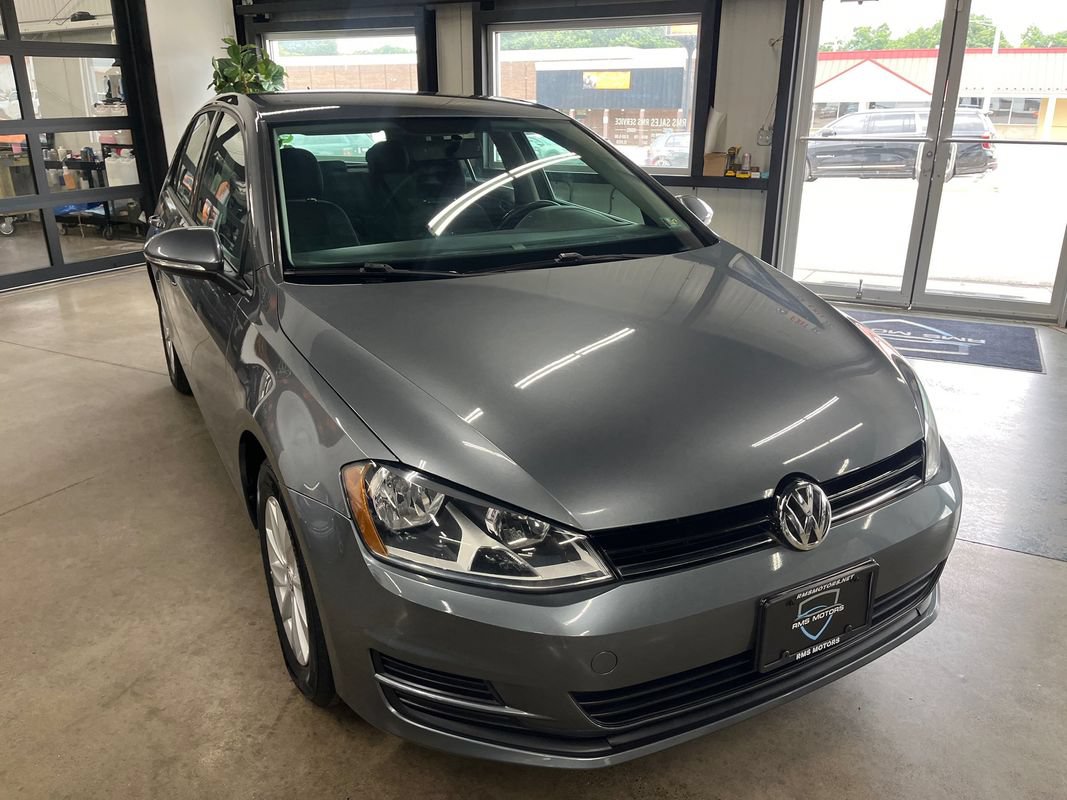 Used 2016 Volkswagen Golf S FWD image 22