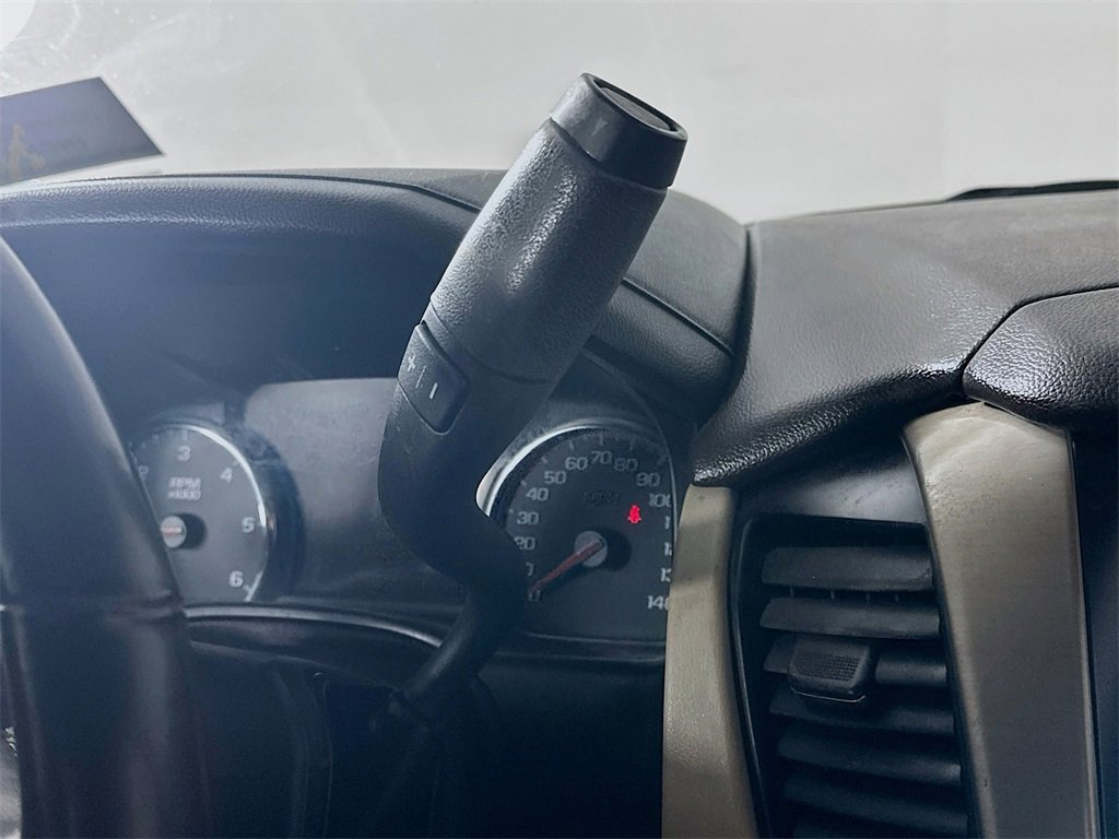 Used 2020 GMC Yukon Denali w/ Open Road Package image 16