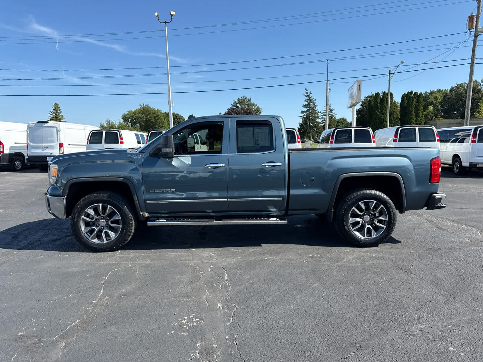 Used 2014 GMC Sierra 1500 SLT AWD/4WD image 2