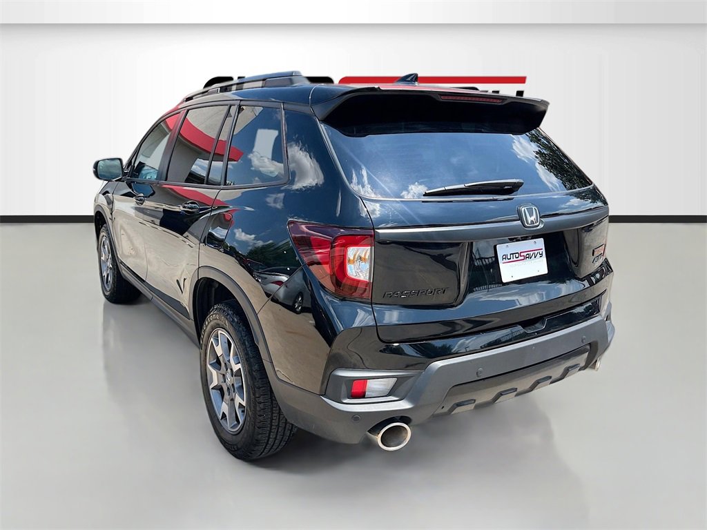 Used 2023 Honda Passport TrailSport image 5