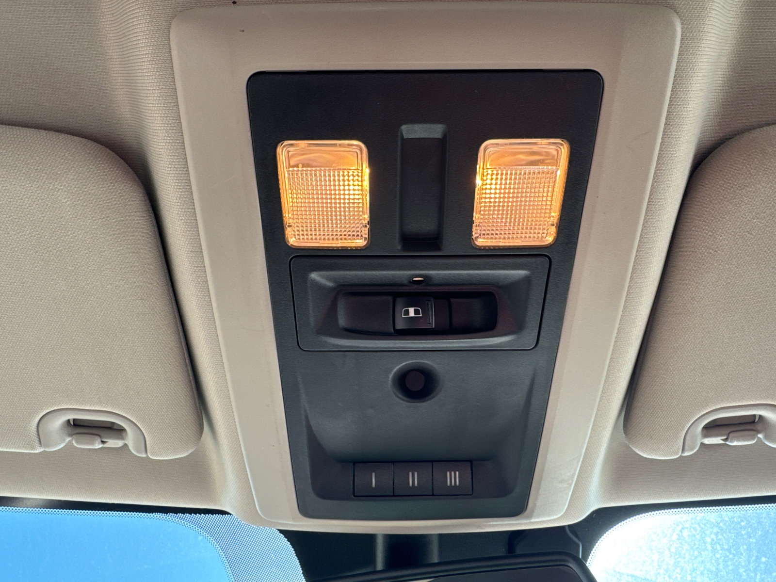 Used 2015 RAM 1500 Outdoorsman AWD/4WD image 9