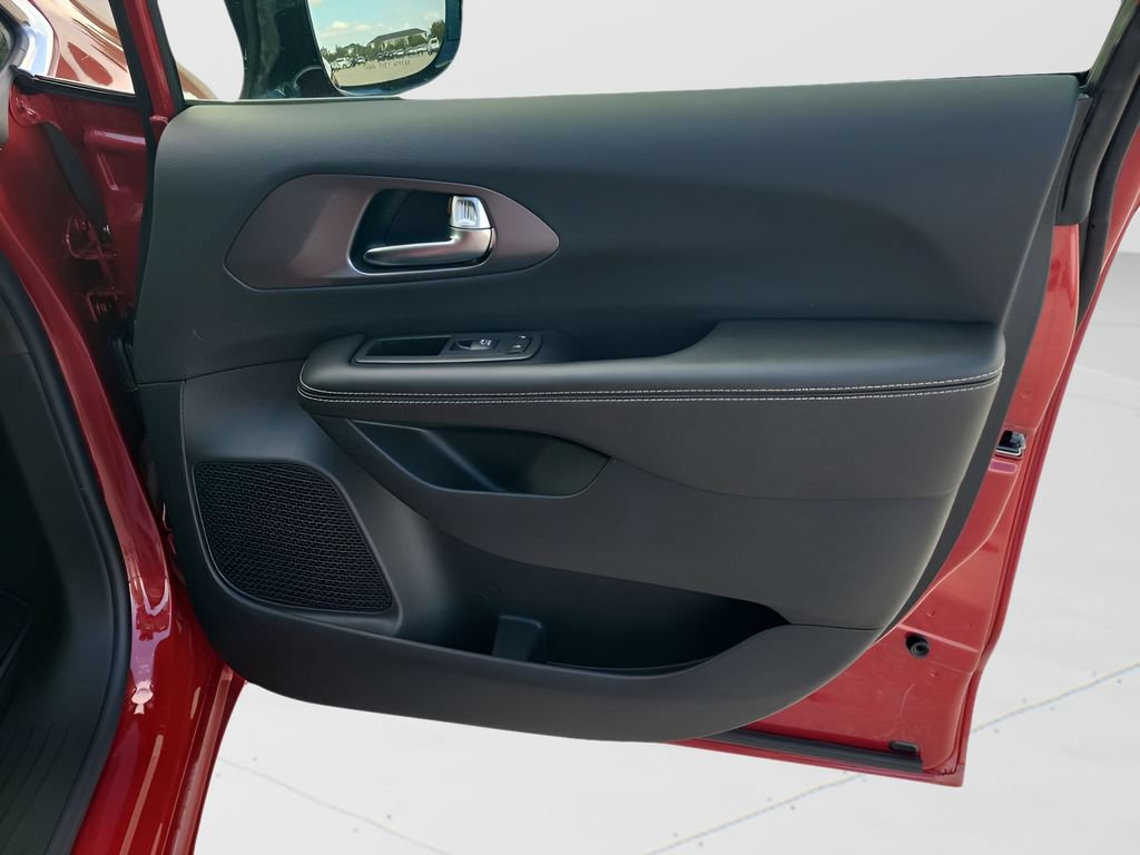 New 2026 Chrysler Voyager LX FWD image 42