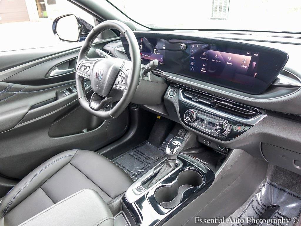Used 2025 Buick Envista Sport Touring w/ Convenience I Package image 26