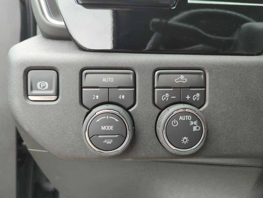 Used 2025 Chevrolet Silverado 1500 LT w/ All Star Edition Plus AWD/4WD image 37