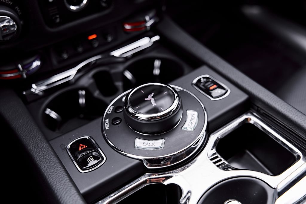 Used 2018 Rolls-Royce Ghost RWD image 79