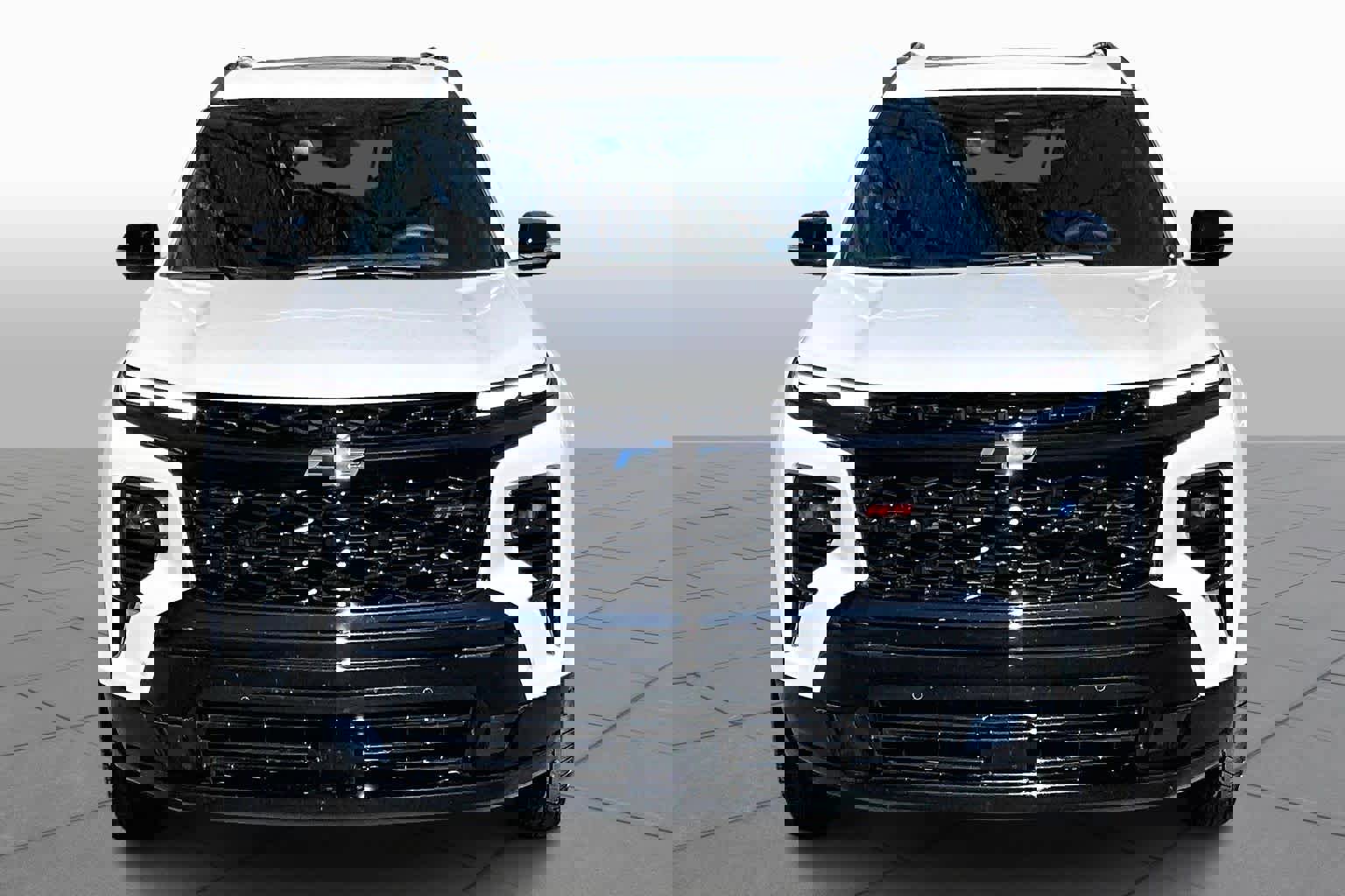 Used 2024 Chevrolet Traverse RS image 4