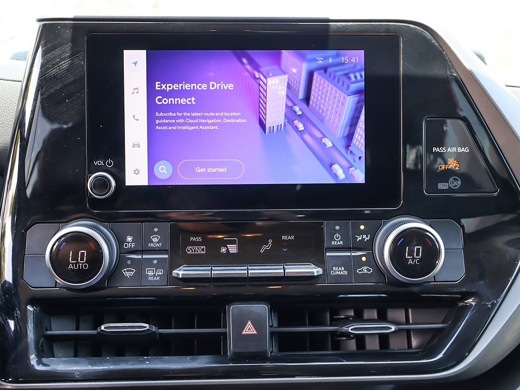 Used 2024 Toyota Highlander LE image 48