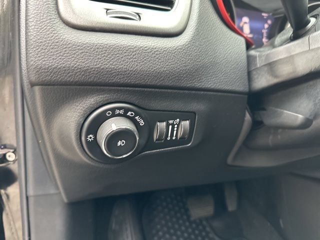 Used 2018 Jeep Compass Trailhawk w/ Leather Interior Group AWD/4WD image 17