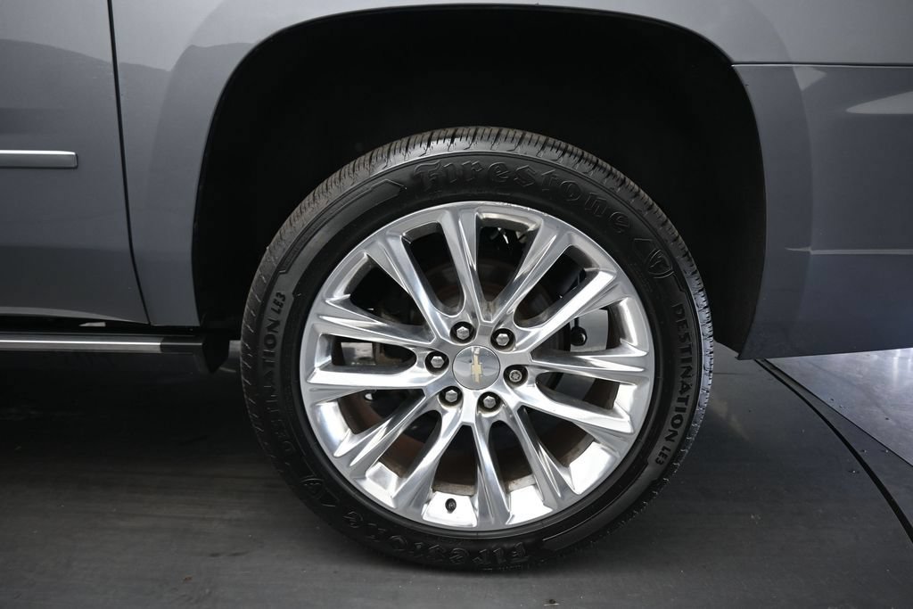 Used 2019 Chevrolet Suburban Premier w/ Premier Plus Edition AWD/4WD image 63