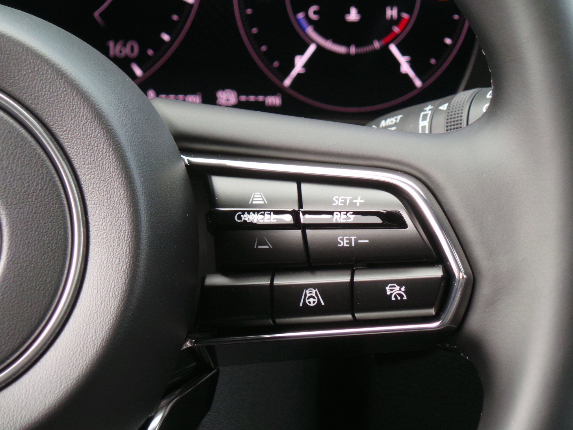 New 2025 MAZDA CX-70 Plug-In Hybrid w/ Premium Plus image 16