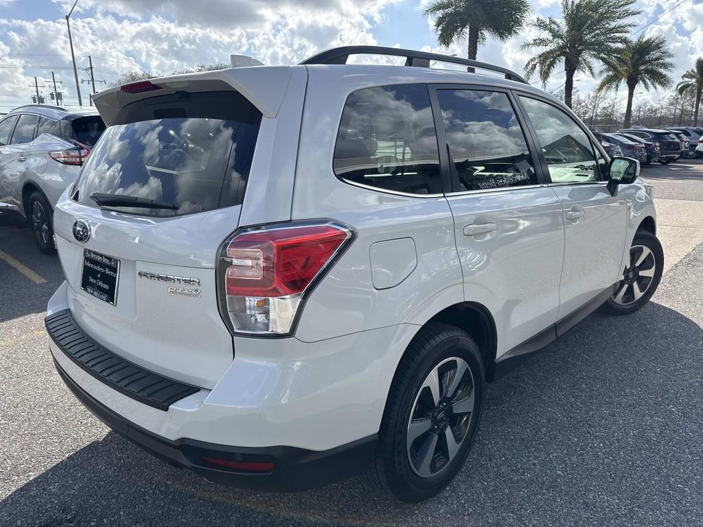 Used 2017 Subaru Forester 2.5i Limited image 7