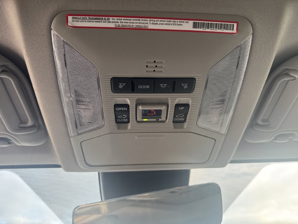 Used 2023 Toyota RAV4 XLE w/ Convenience Package FWD image 19