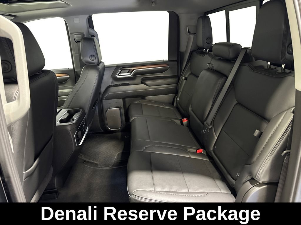 Used 2024 GMC Sierra 3500 Denali w/ Denali Reserve Package image 11