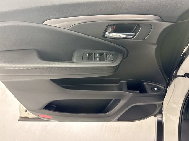 Used 2022 Honda Pilot Sport image 20