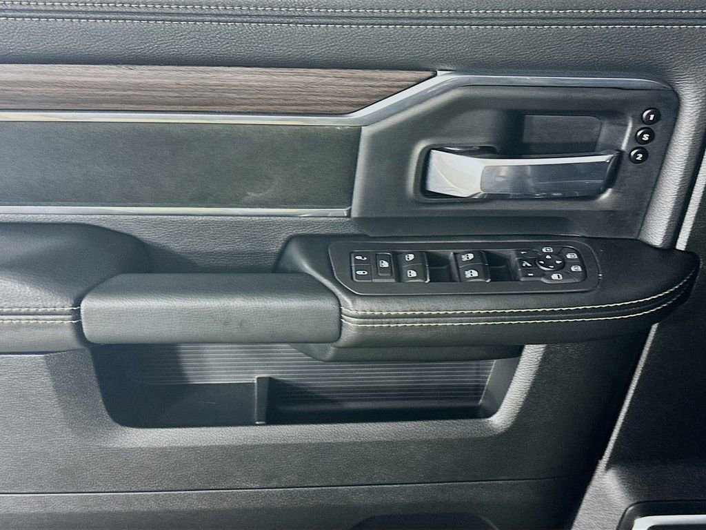 Used 2025 RAM 2500 Laramie image 25