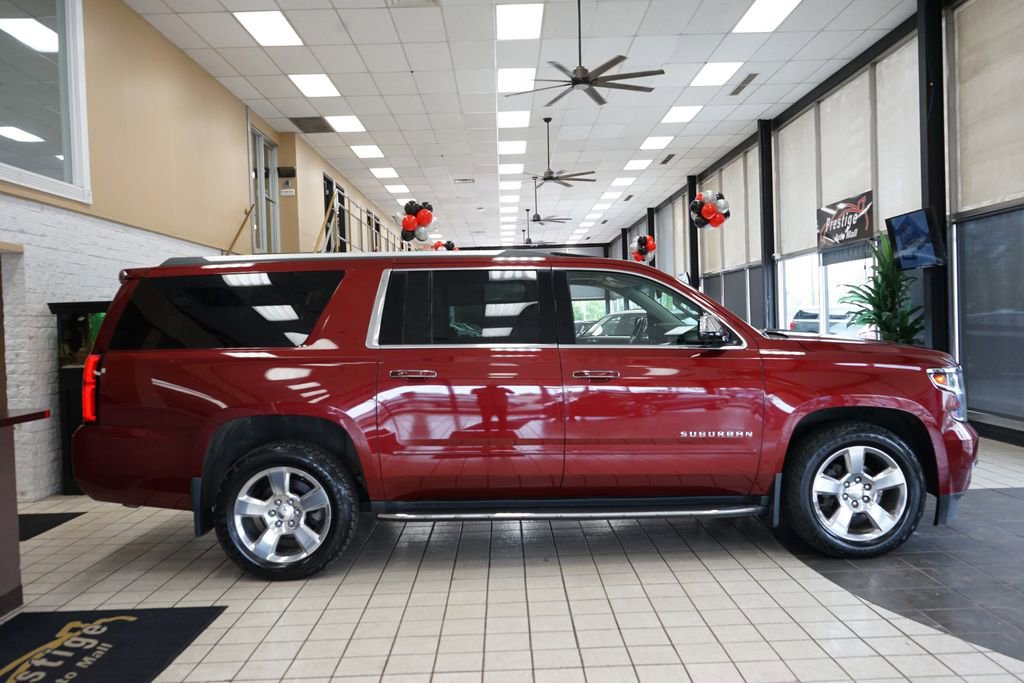 Used 2017 Chevrolet Suburban Premier AWD/4WD image 22