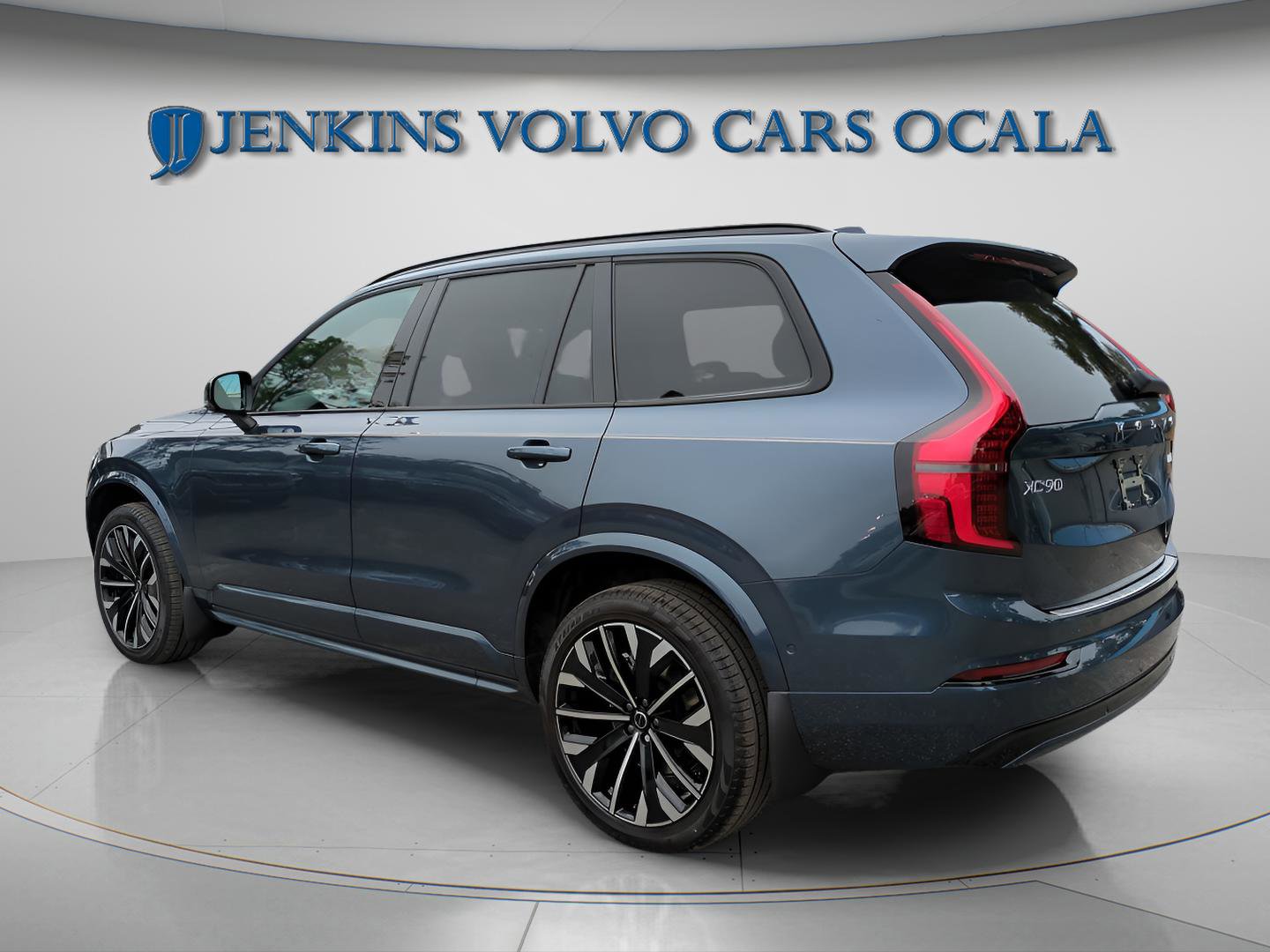 New 2026 Volvo XC90 B6 Ultra w/ Lounge Package image 6