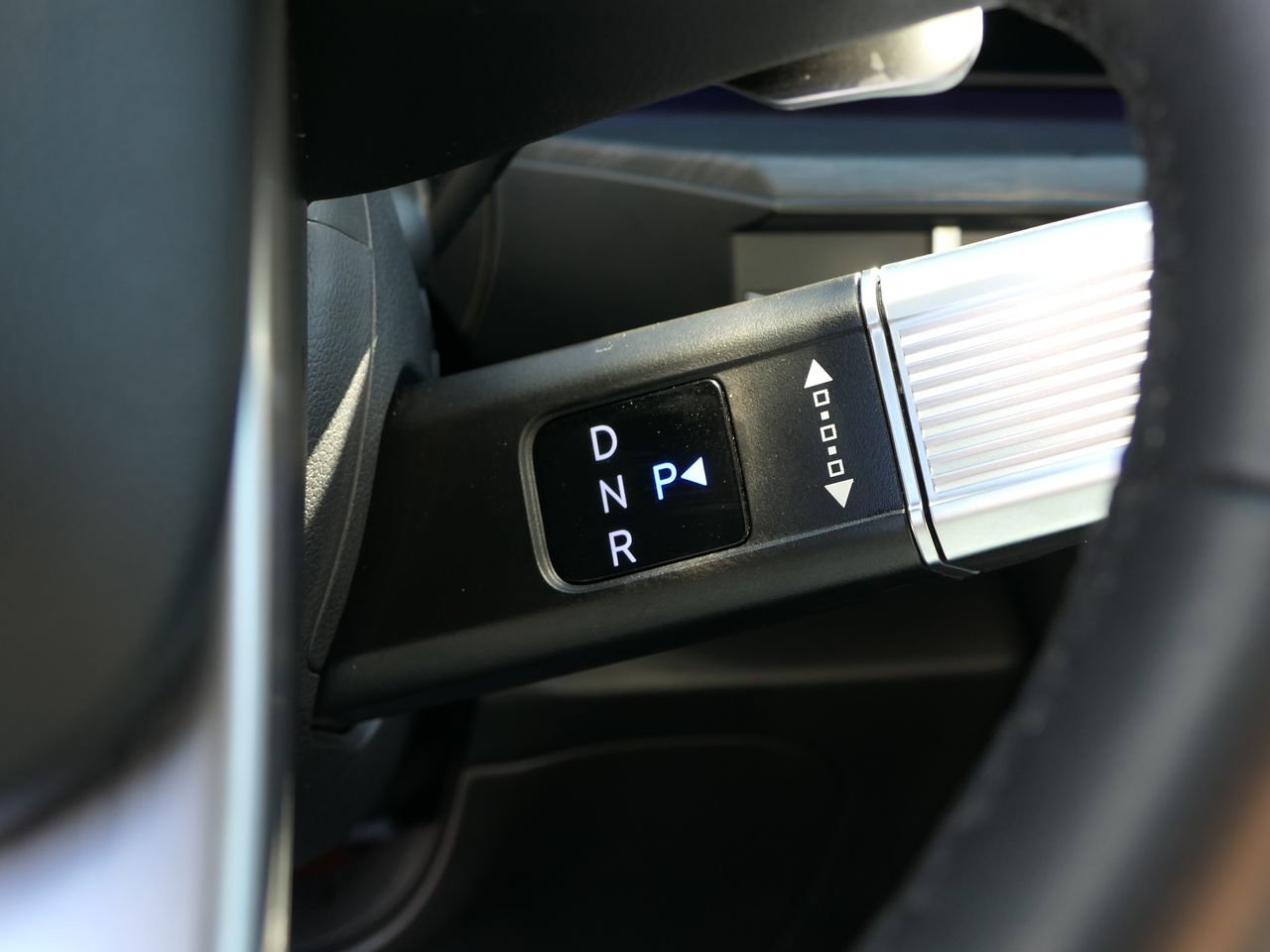 Used 2025 Hyundai Santa Fe Limited image 17