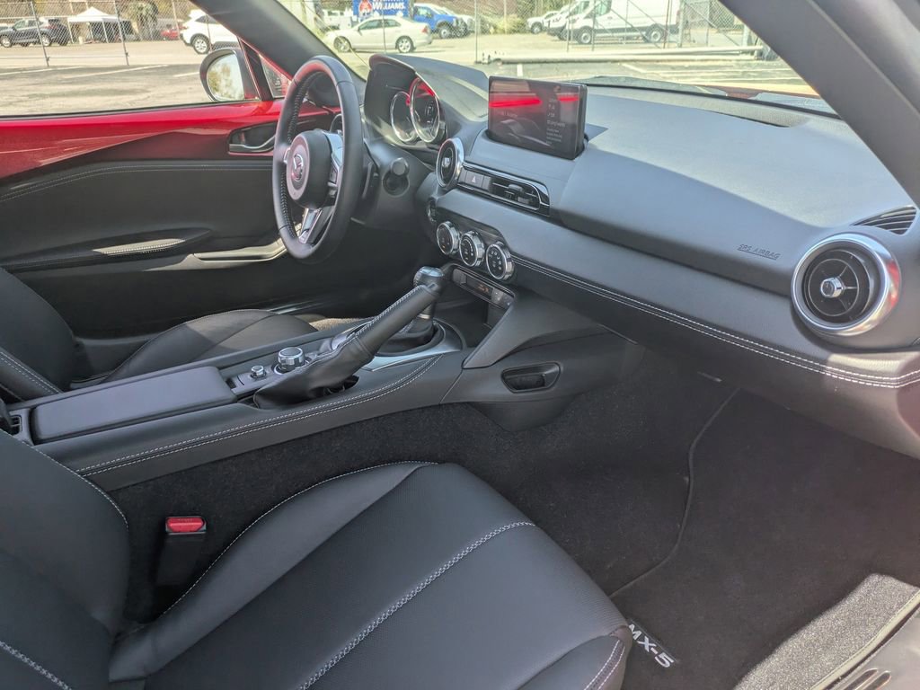 Certified 2025 MAZDA MX-5 Miata Grand Touring image 24