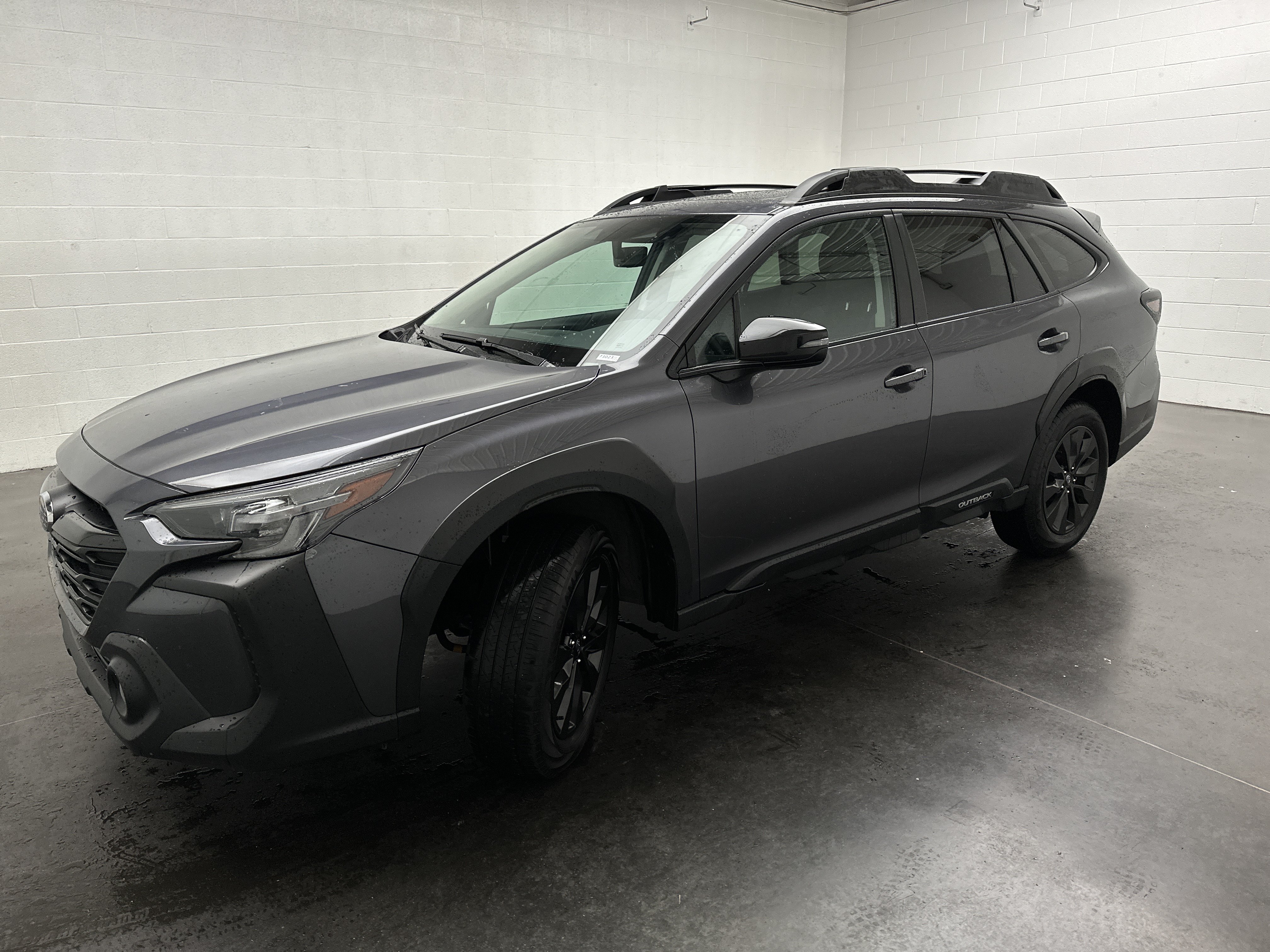 Used 2025 Subaru Outback Onyx Edition AWD/4WD image 4