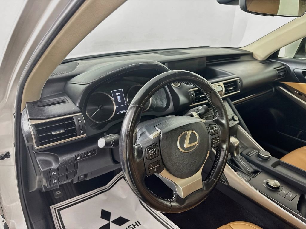 Used 2017 Lexus IS 300 F Sport AWD/4WD image 10