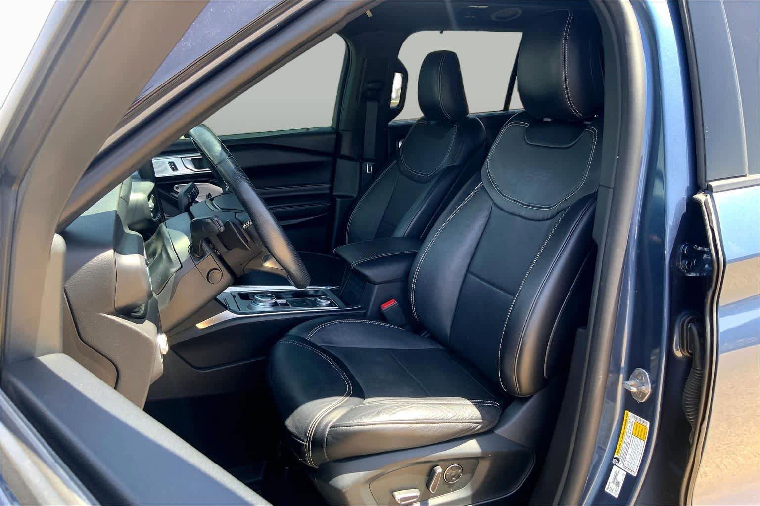 Used 2020 Ford Explorer ST w/ ST Street Pack AWD/4WD image 8