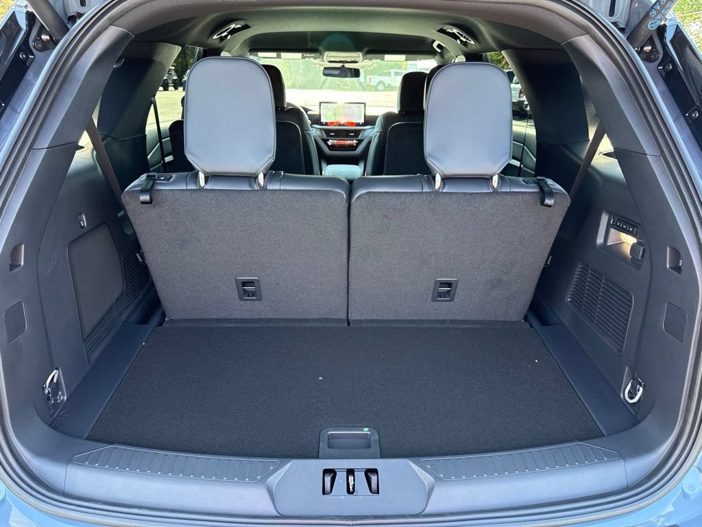 New 2026 Ford Explorer ST AWD/4WD image 34