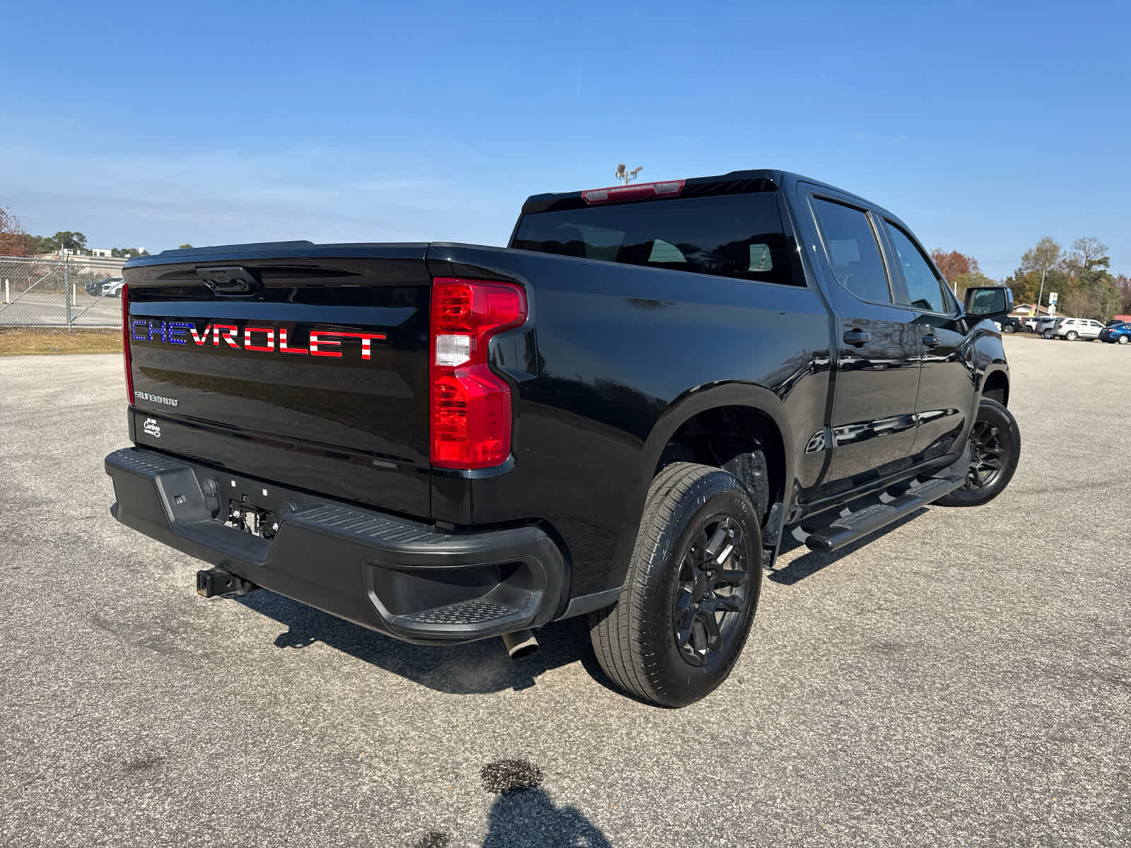 Used 2023 Chevrolet Silverado 1500 LT image 7