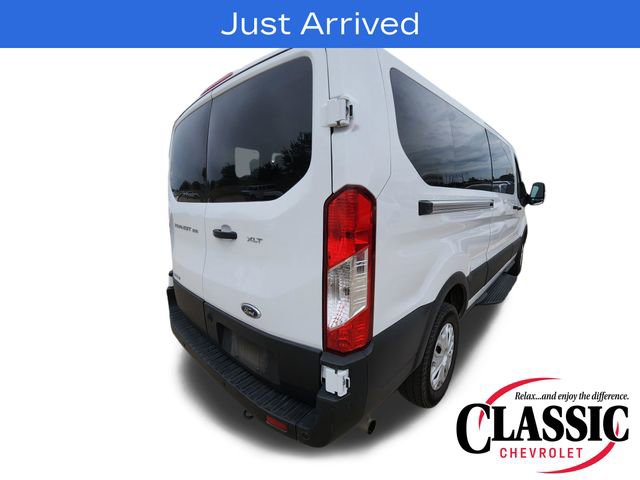 Used 2025 Ford Transit 350 XLT RWD image 6