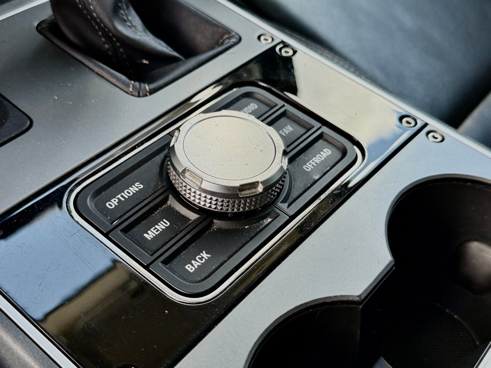 Used 2024 INEOS Grenadier AWD/4WD image 30