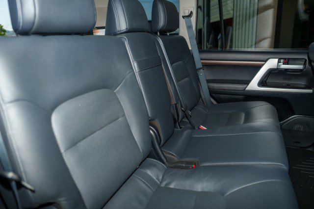 Used 2020 Toyota Land Cruiser AWD/4WD image 21