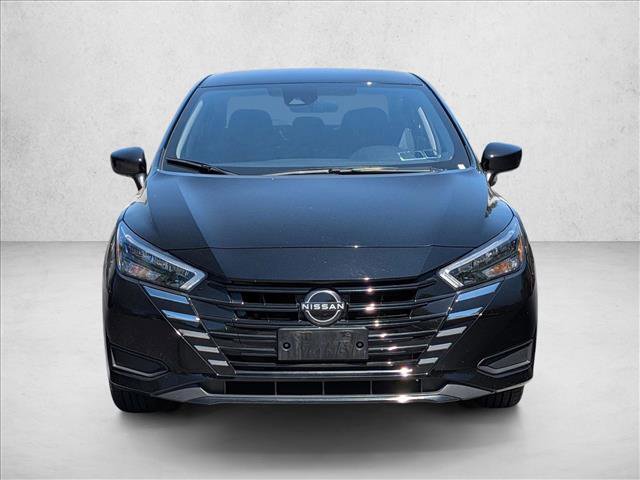 Used 2025 Nissan Versa SV FWD image 2