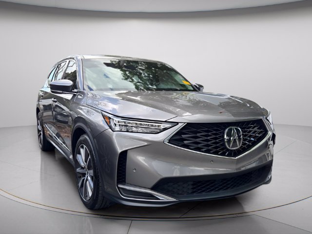 Used 2025 Acura MDX w/ Technology Package FWD image 4