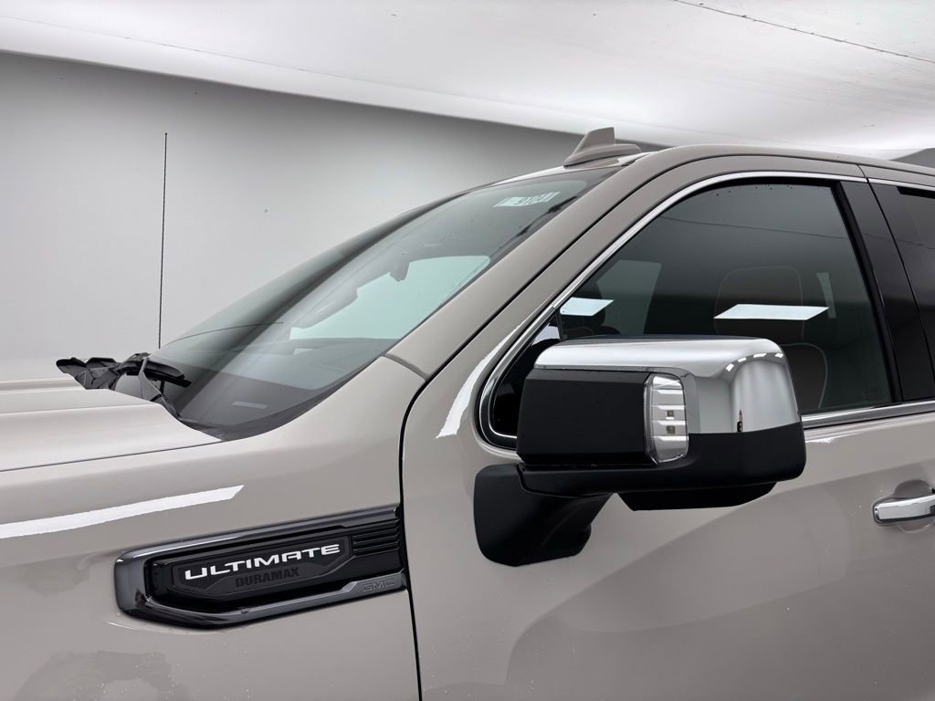 New 2026 GMC Sierra 1500 Denali Ultimate w/ LPO, Black Badging Package image 18