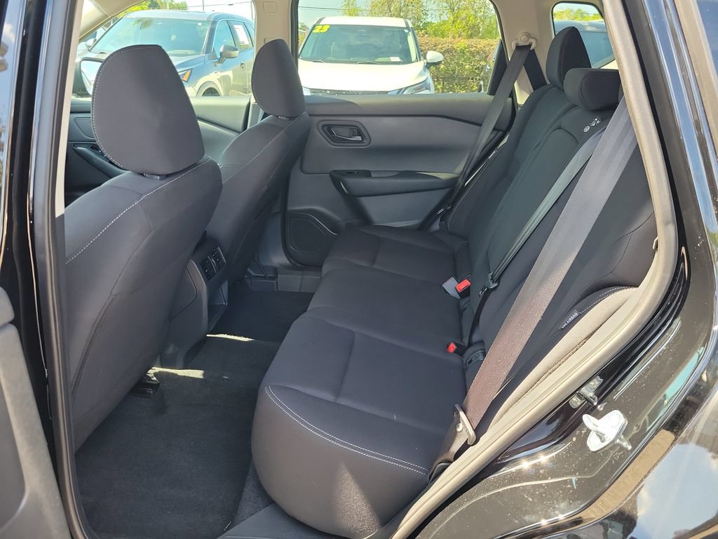 Certified 2026 Nissan Rogue S FWD image 9