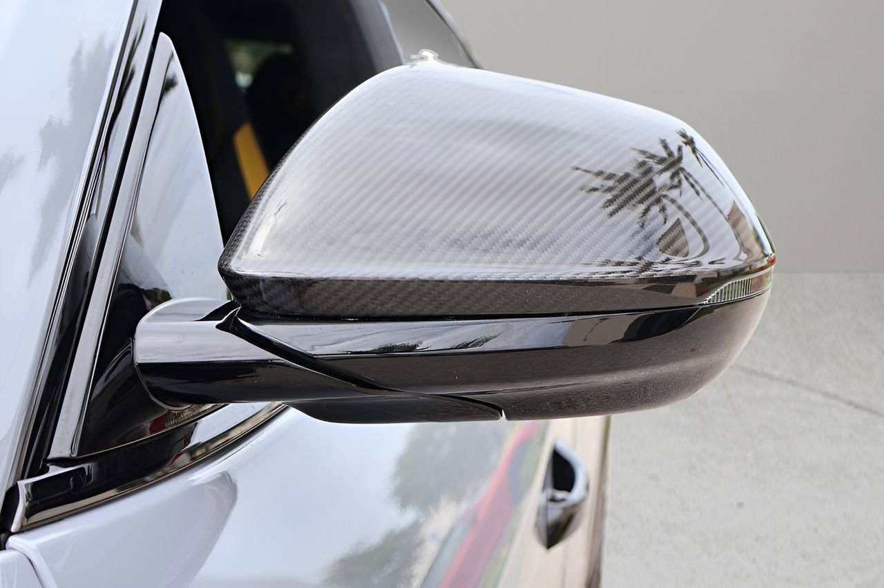 Used 2024 Lamborghini Urus Performante AWD/4WD image 33