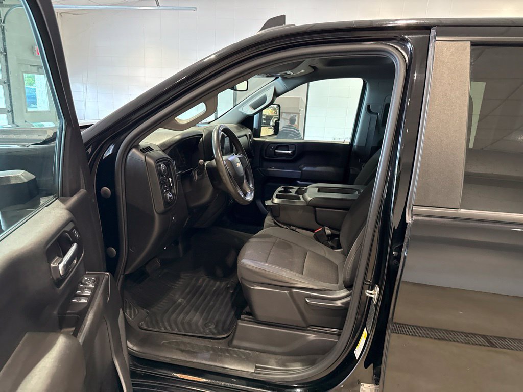Used 2020 Chevrolet Silverado 2500 Custom w/ Custom Value Package AWD/4WD image 22