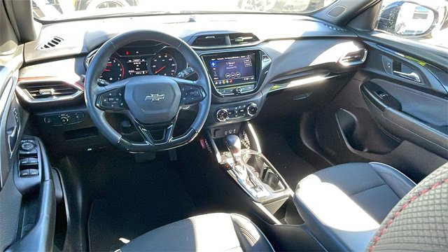 Used 2023 Chevrolet TrailBlazer RS w/ Convenience Package image 14