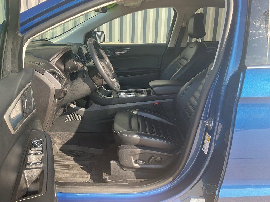 Used 2023 Ford Edge SEL w/ Convenience Package image 8