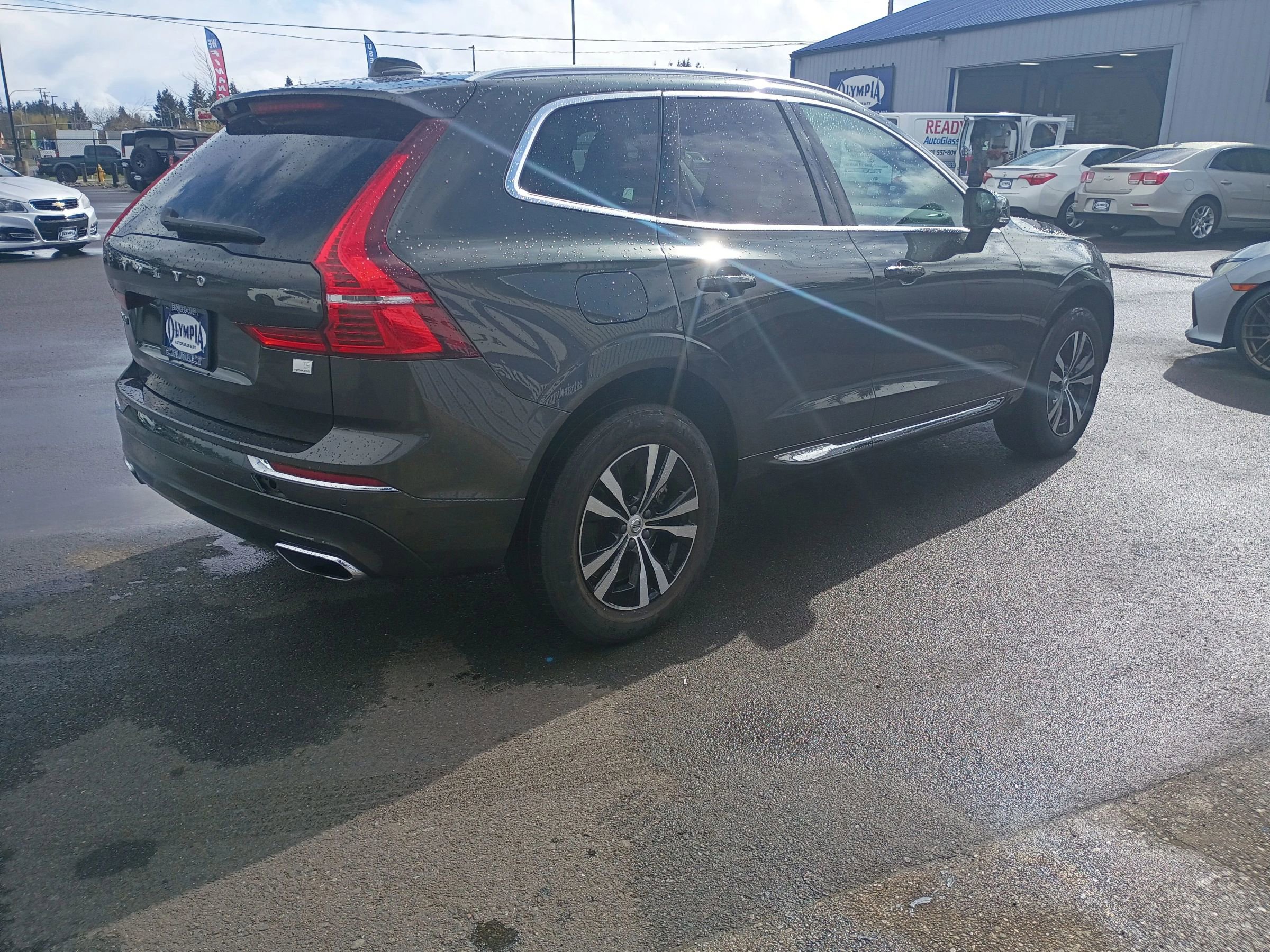 Used 2021 Volvo XC60 T8 Inscription Expression AWD/4WD image 8