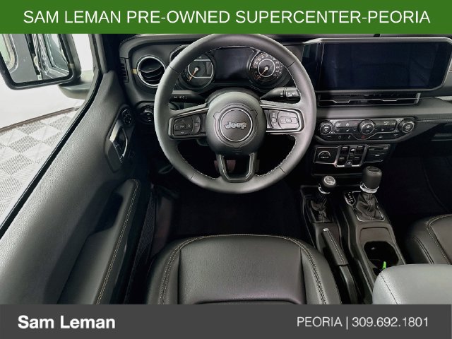 Used 2026 Jeep Gladiator Sport AWD/4WD image 21
