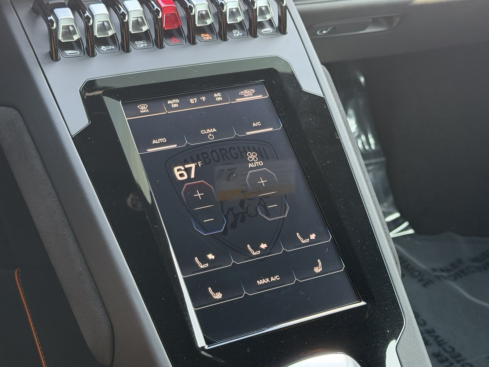 Used 2022 Lamborghini Huracan EVO RWD image 16
