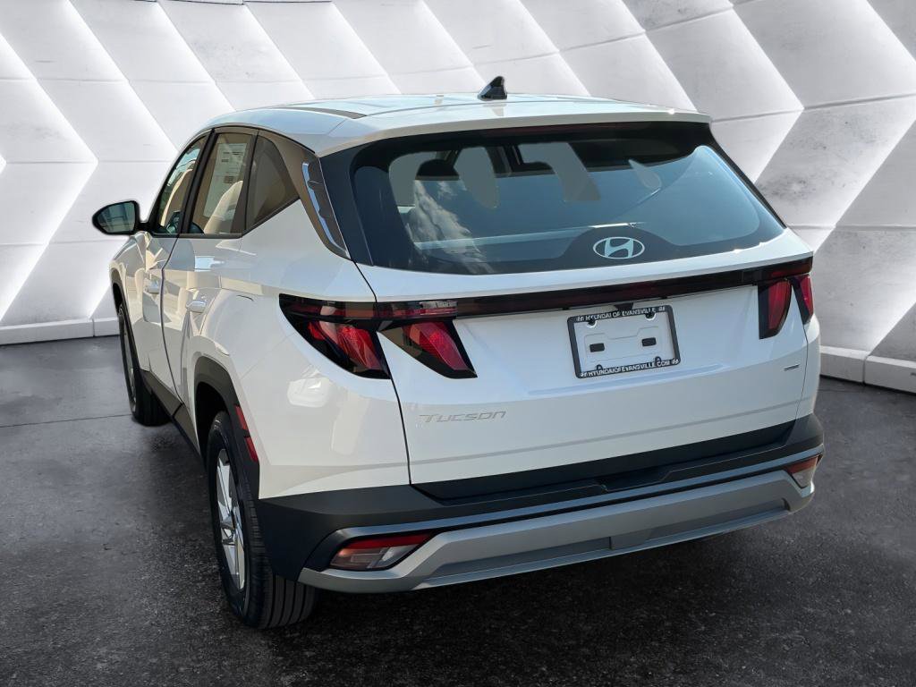 Certified 2026 Hyundai Tucson SE image 7