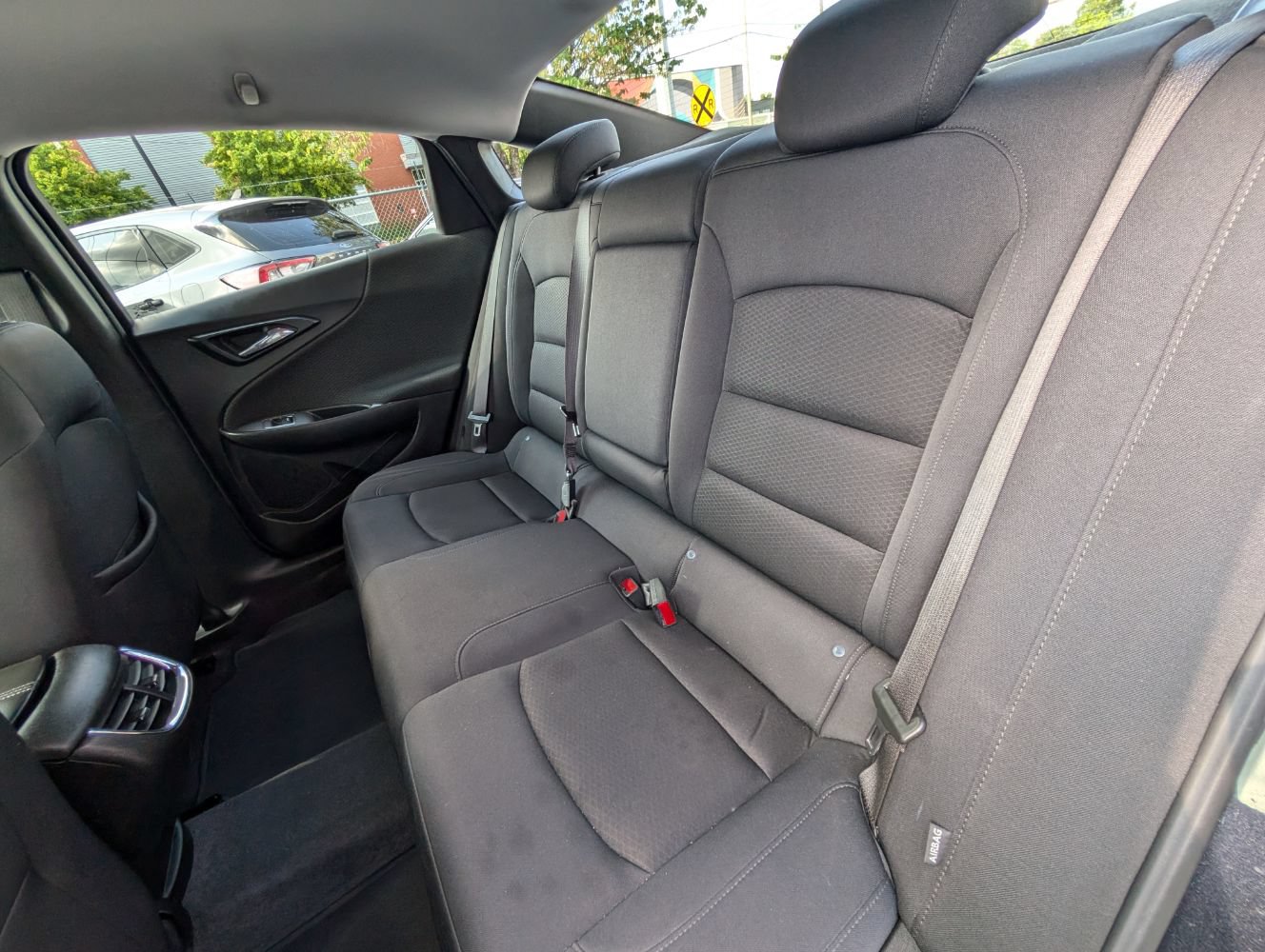 Used 2023 Chevrolet Malibu LT FWD image 18