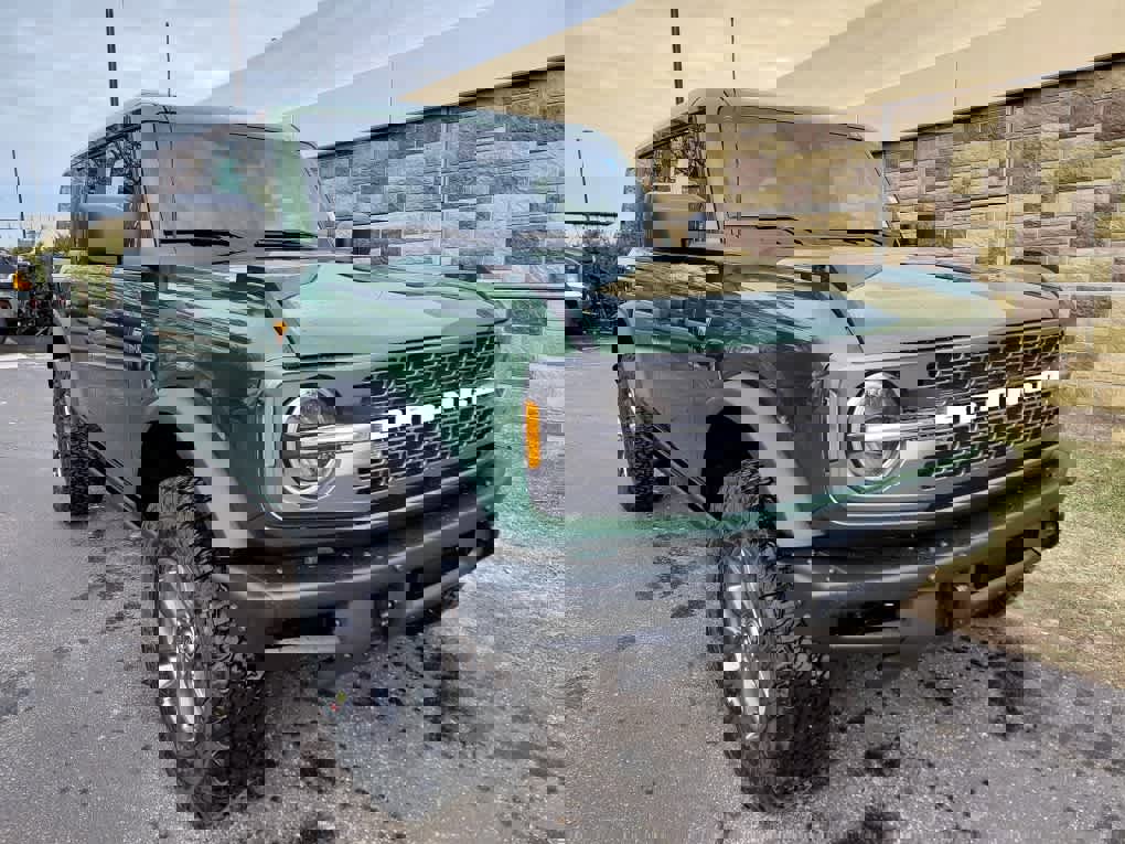 New 2025 Ford Bronco Badlands image 50