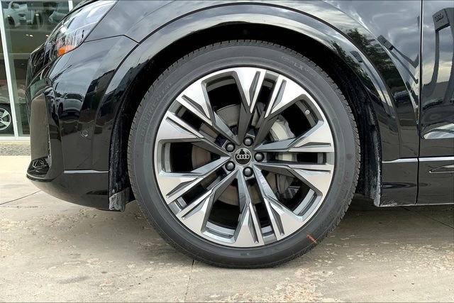 New 2026 Audi Q8 Premium Plus image 11