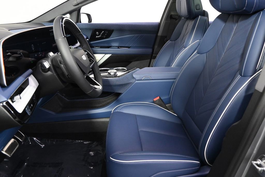 New 2026 Cadillac Optiq Luxury 2 AWD/4WD image 13