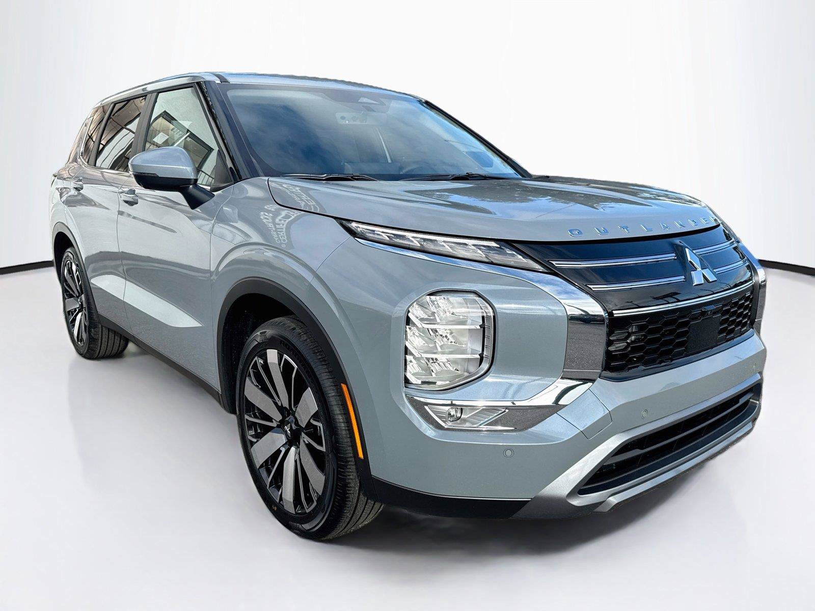 New 2026 Mitsubishi Outlander SE FWD image 7