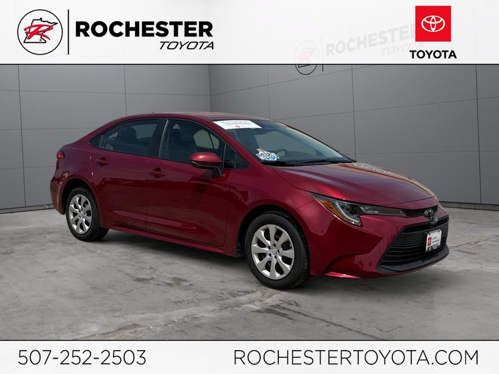 Certified 2025 Toyota Corolla LE FWD image 1