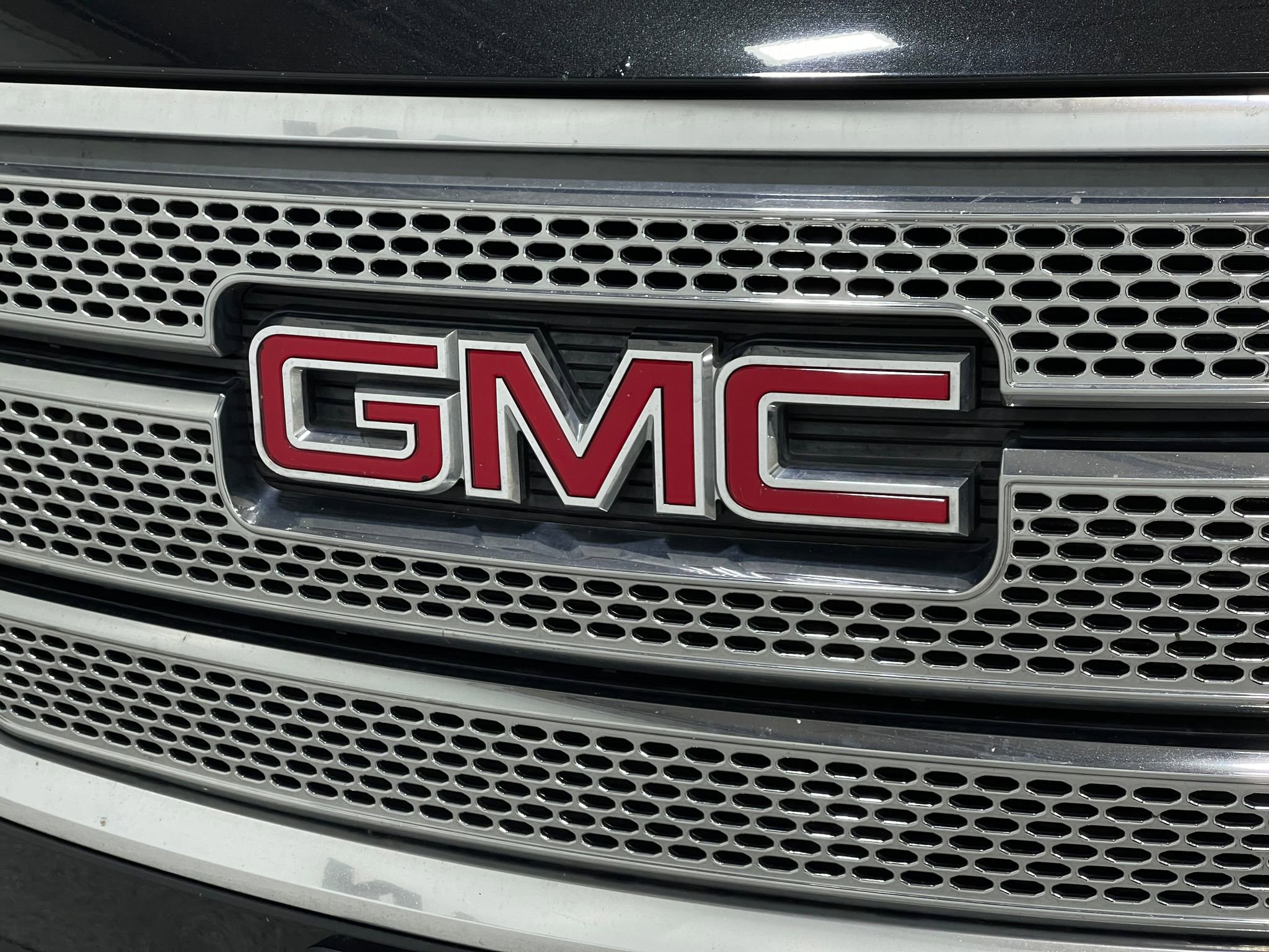 Used 2013 GMC Acadia Denali AWD/4WD image 39